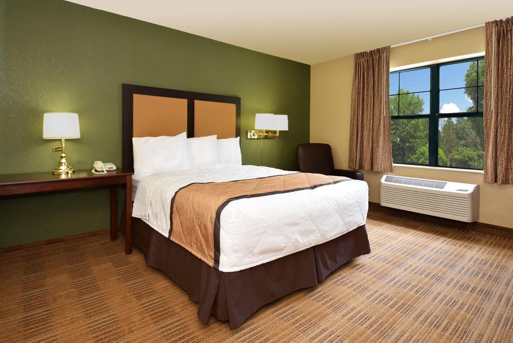 Extended Stay America Select Suites - Hartford - Манчестер Экстерьер фото